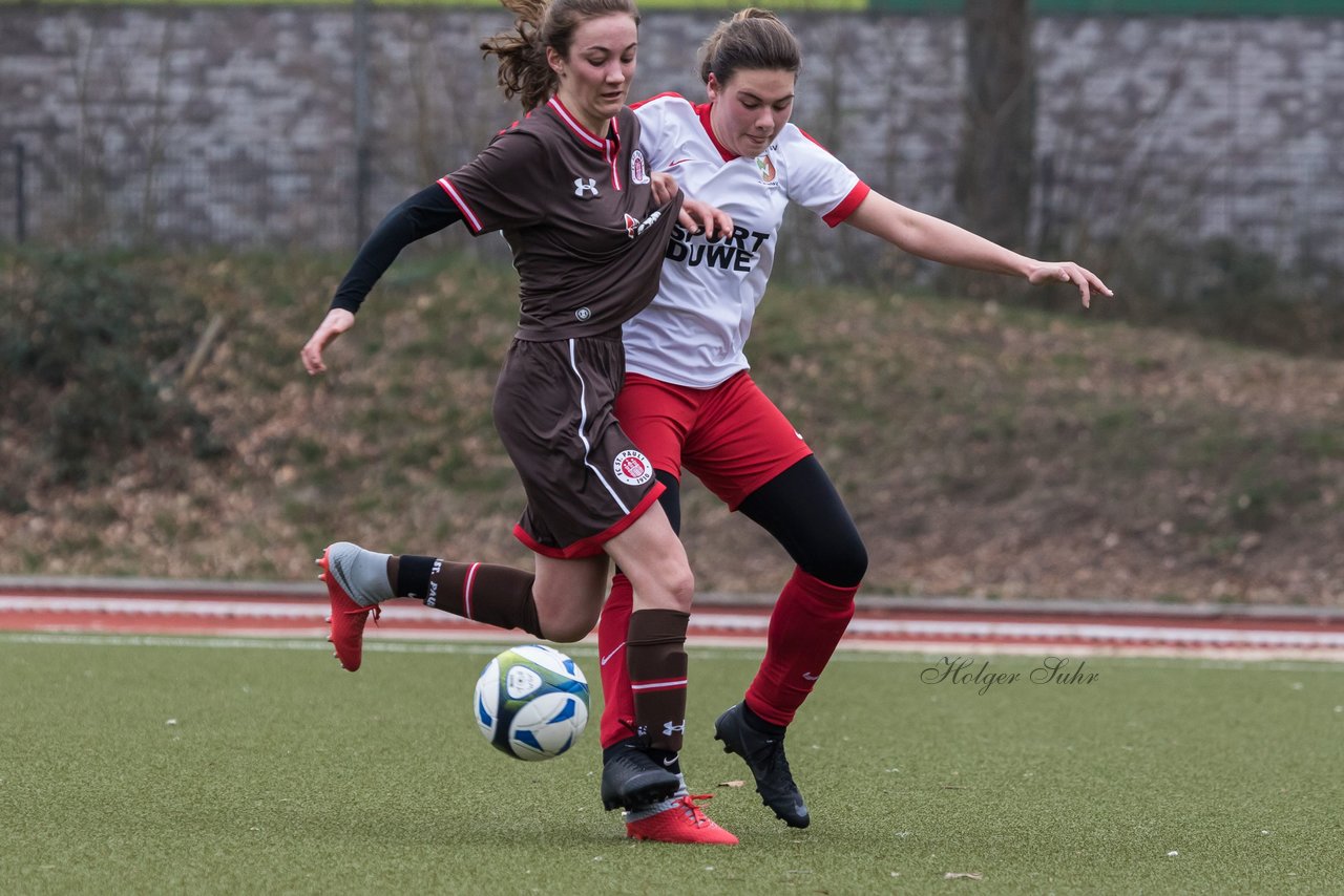 Bild 243 - B-Juniorinnen Walddoerfer - St.Pauli : Ergebnis: 4:1